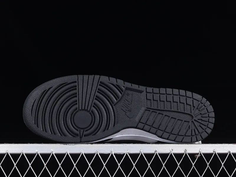 All categories Nk SB Dunk series Nk SB Dunk Low low-top sneakers M version Nk SB Dunk Low black and white panda SB smashed backboard fashion casual sneakers DD1391-100